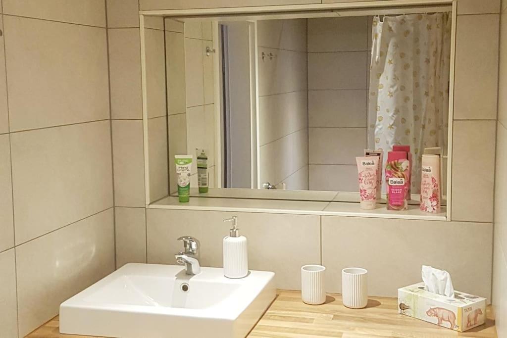 Ferienwohnung Zwischen Weinheim Und Hemsbach Ngoại thất bức ảnh